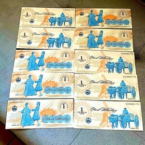 VTG Colonial
Williamsburg Bundle of 10 
One Dollar Bills 1996 in Orig Pamphlet